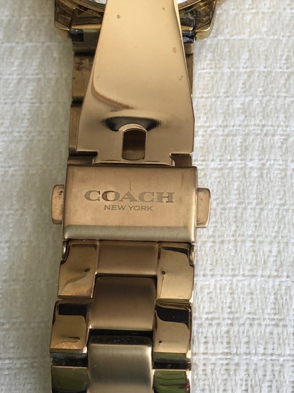 Coach goldtone wristwatch - Picture 4 of 4